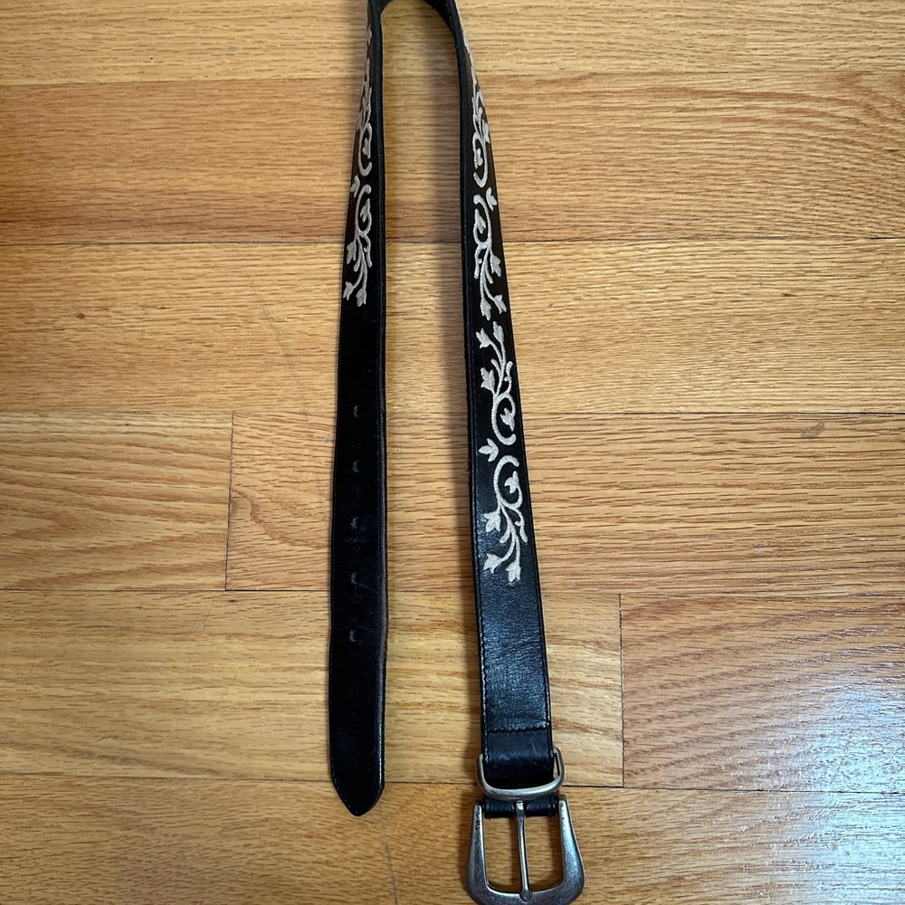Women’s belt